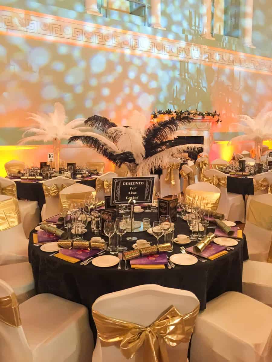 Black and White theme table centre