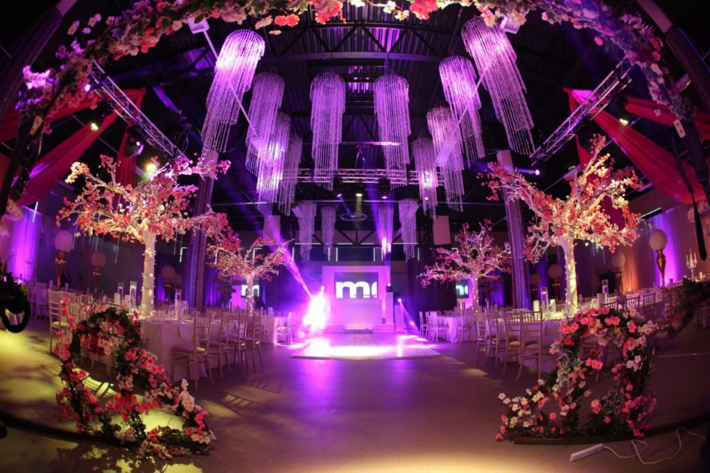 Dubai themed venue dressing