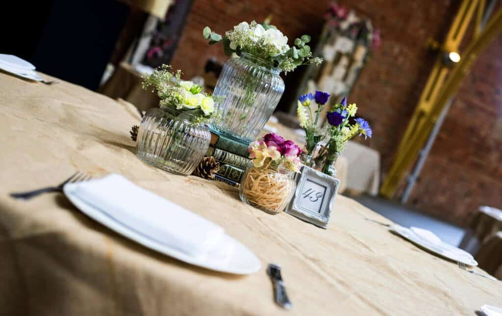 Rustic-themed-Table-Centres1-1024x646