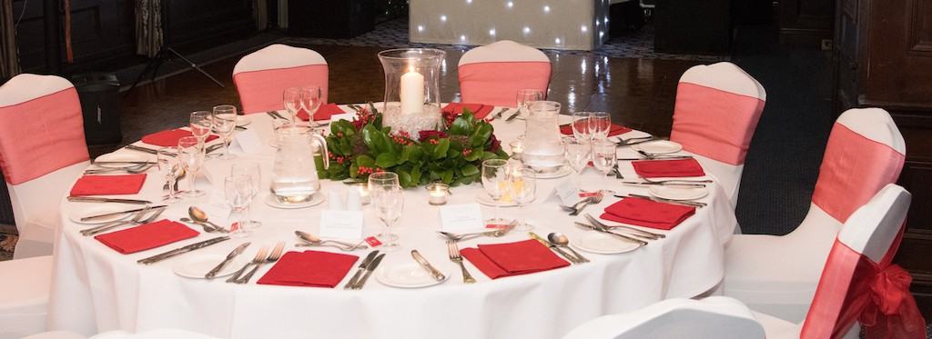 Christmas-Red-and-White-Chair-covers