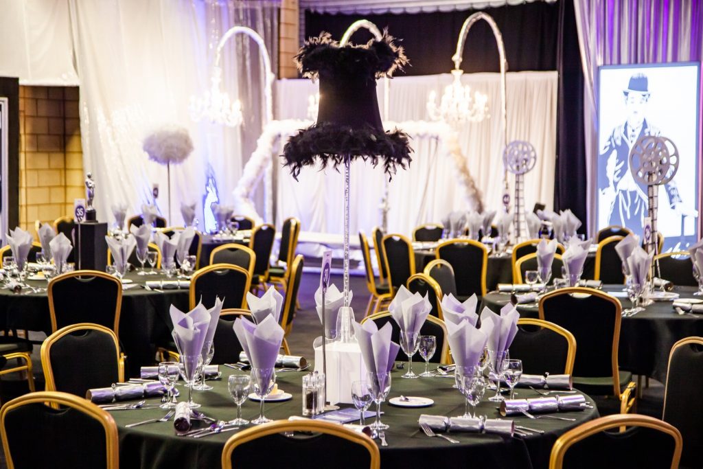 Feather Lampshade Table Centres