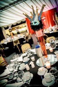 Masquerade Feather Table Centre