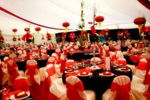 Oriental Theme Lantern Table Centre