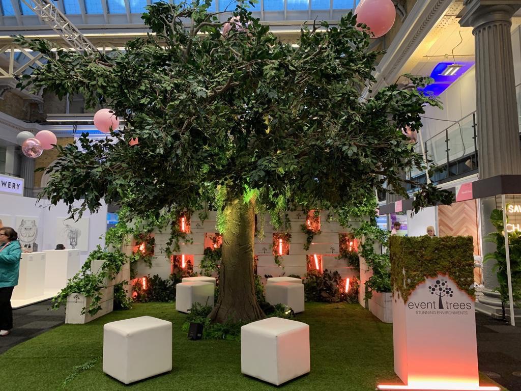 Mindfulness Garden with Tree and Low Seating