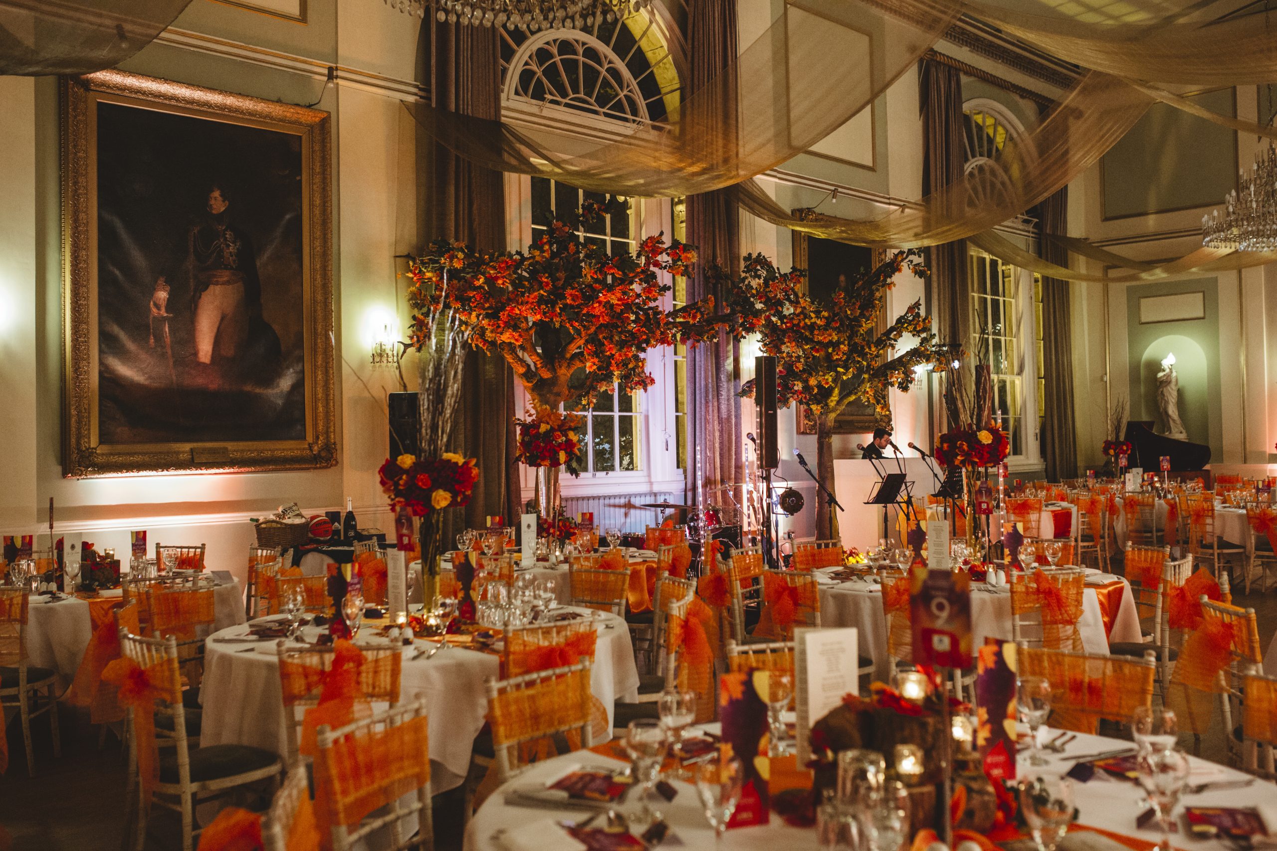 Eventologists Autumn Floral Ball Table Centre (4)