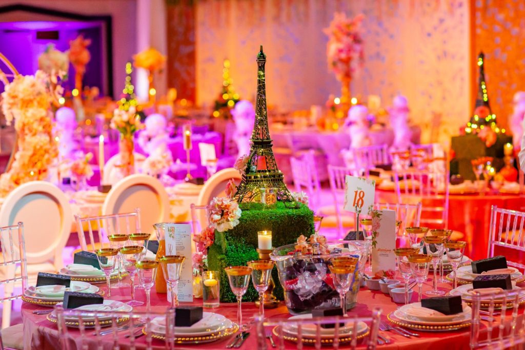 Eiffel Tower Burlesque Theme Table Centres