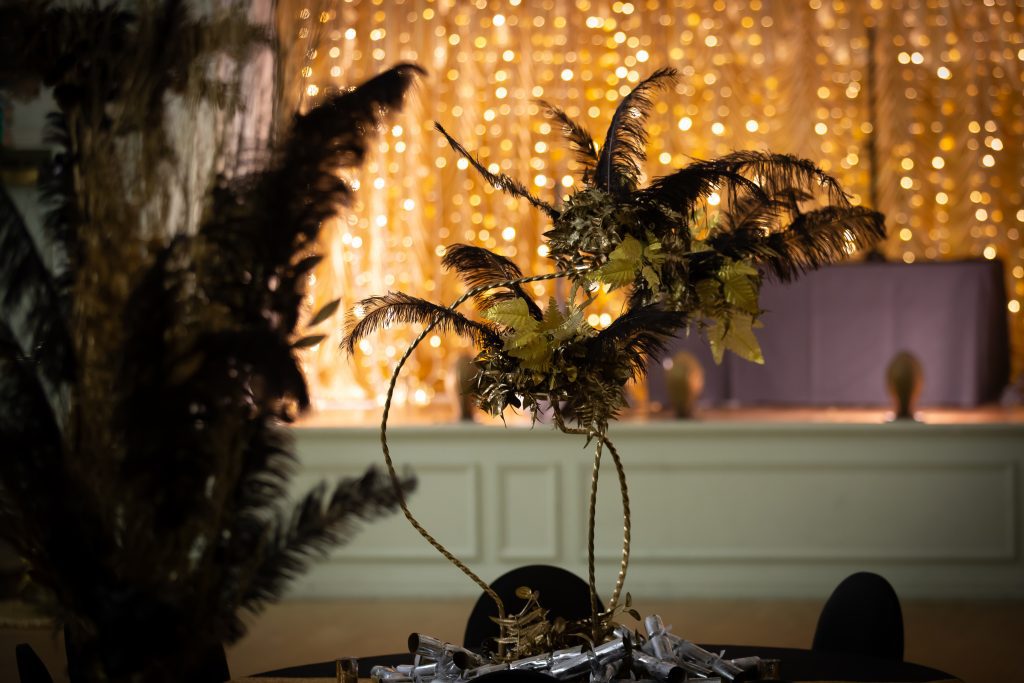 Great Gatsby Theme Trio Swirl Table Centre