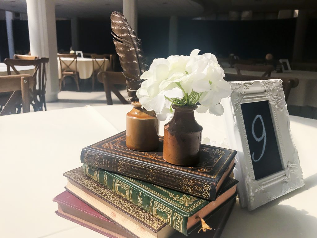 Harry Potter Book Table Centre