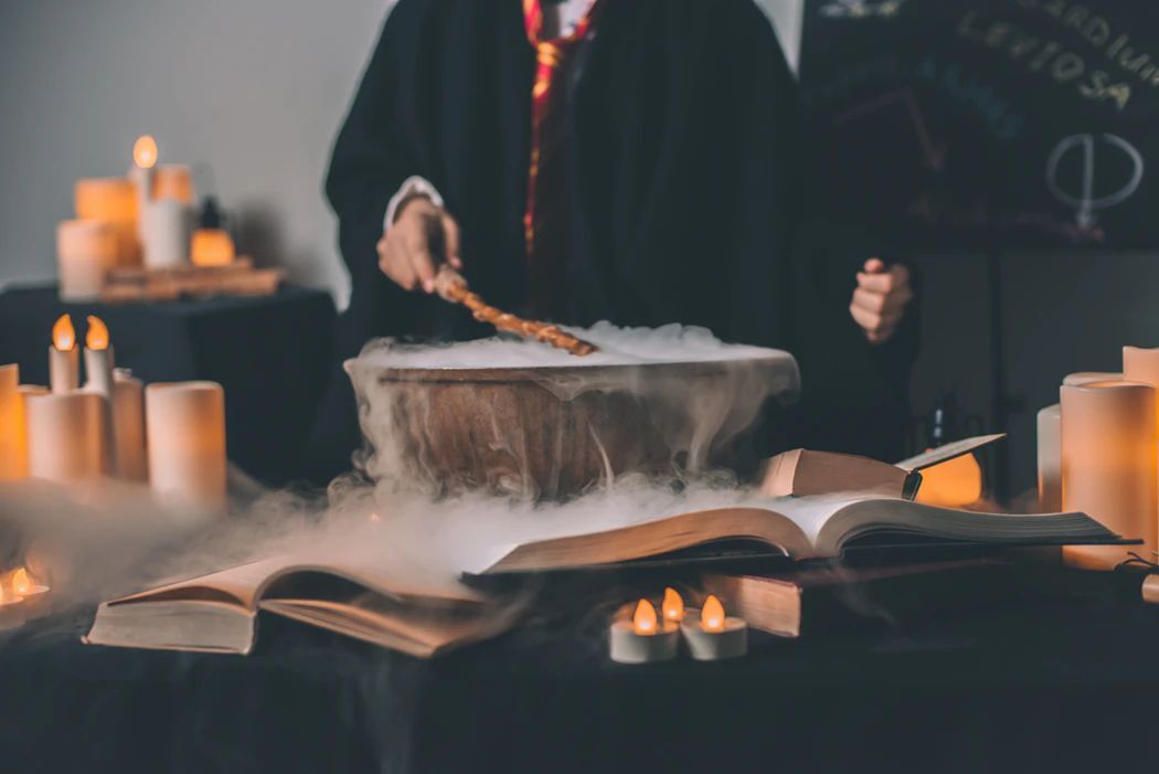 Eventologists Harry Potter Themed Event Cauldron Prop Hire