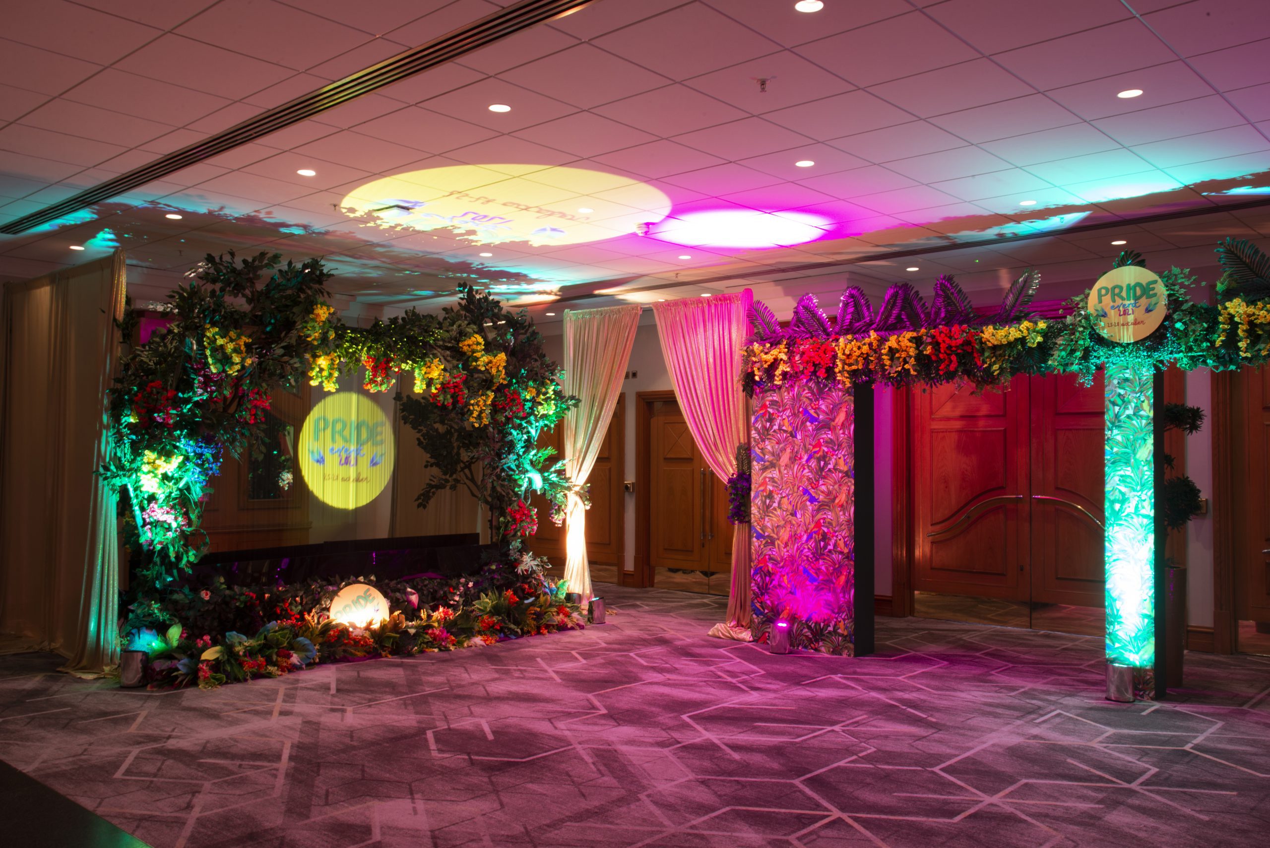 Eventologists Neon Jungle Themed Event Archway Hire
