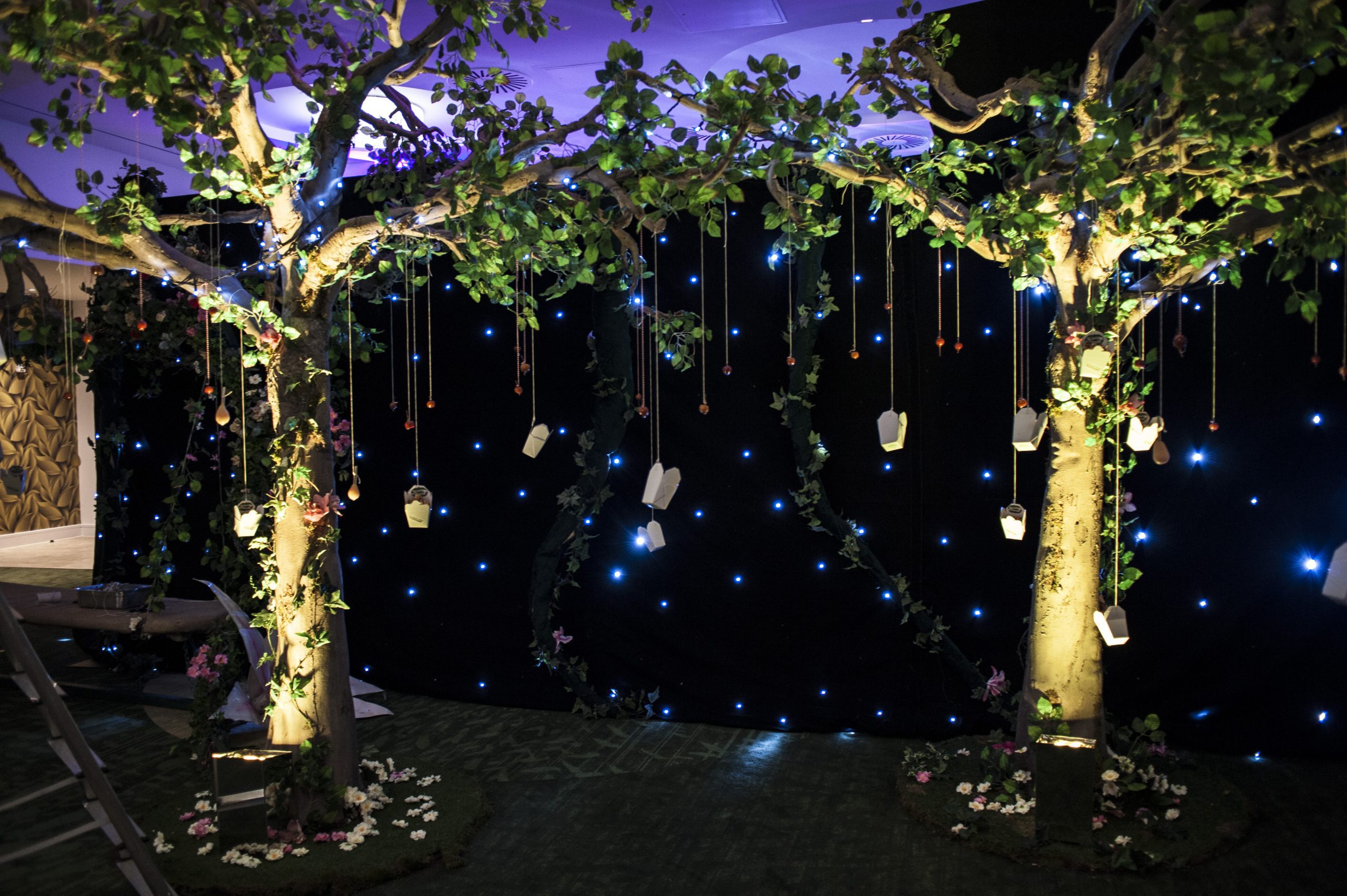 Eventologists Artificial Brown Oak Tree Hire Image 2