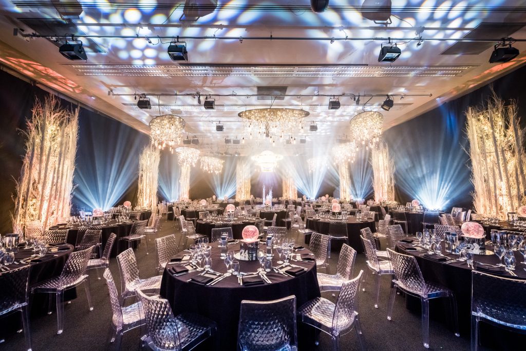 Eventologists Gala Dinner Light Up Table Centre And Event Decor Hire London