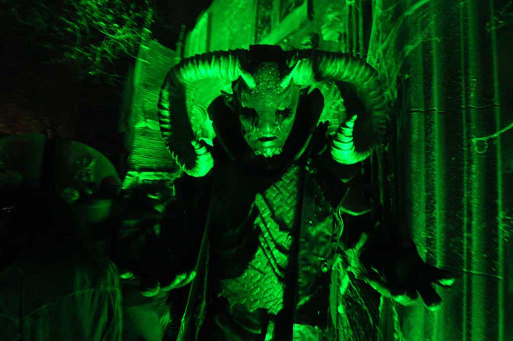 Eventologists Halloween Themed Events Demon Entertainer At Jonathan Ross Halloween Party Hire