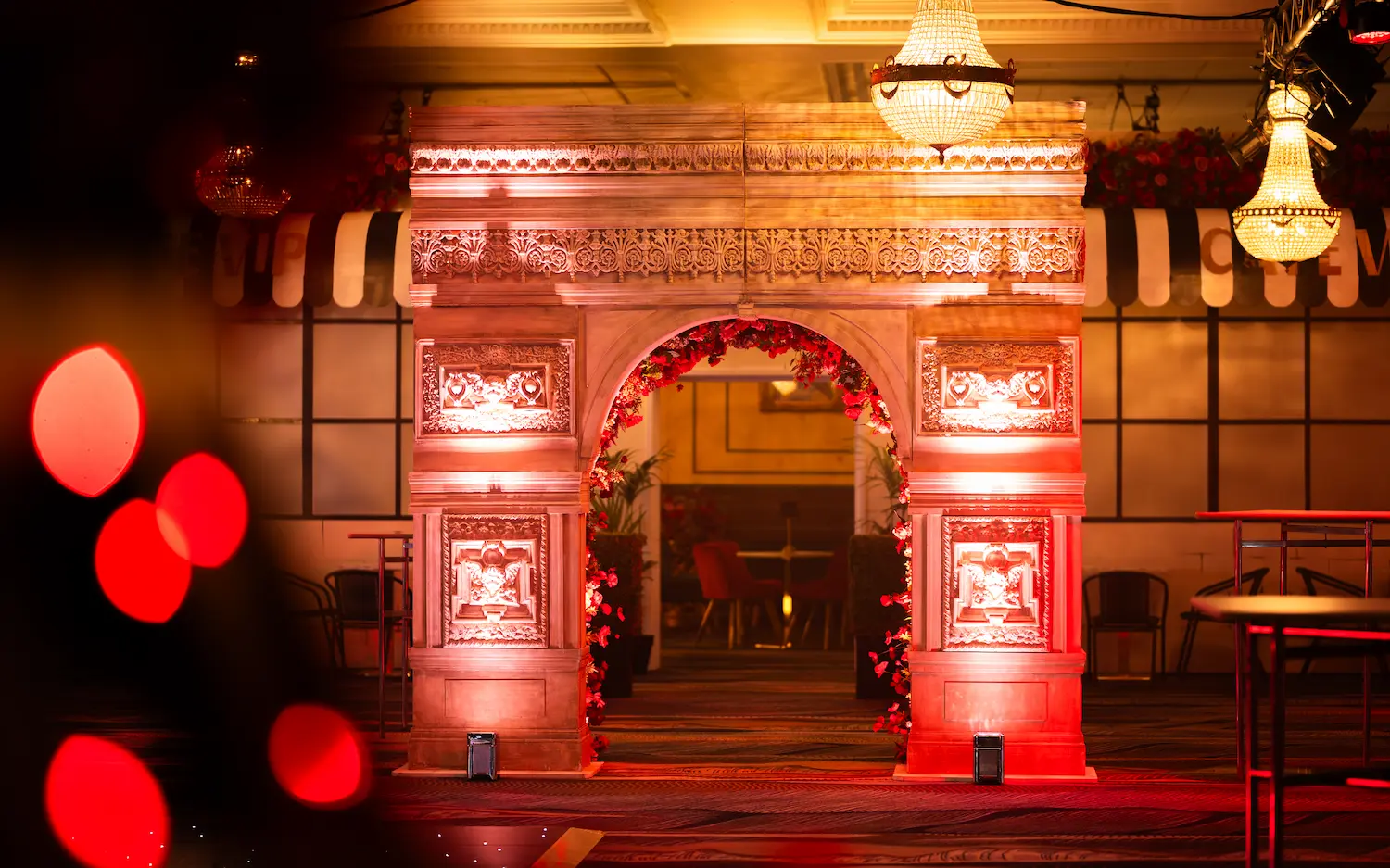 Eventologists Moulin Rouge Arc De Triomphe Arch Prop